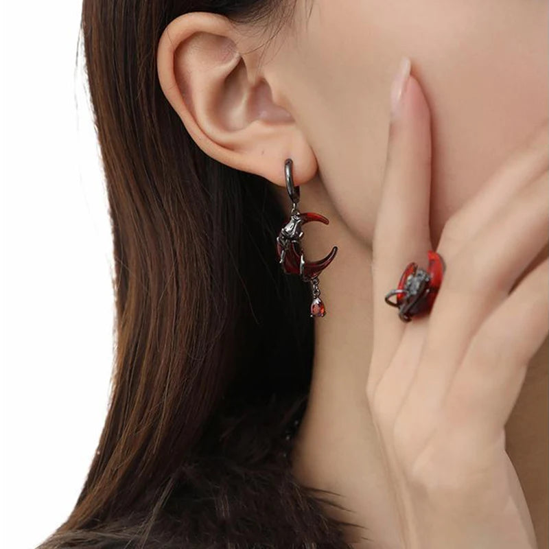 Blood Moon Gothic Tassel Earrings 🌙